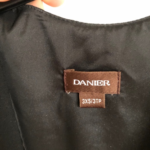 Danier asymmetric long blouse - Picture 3 of 3